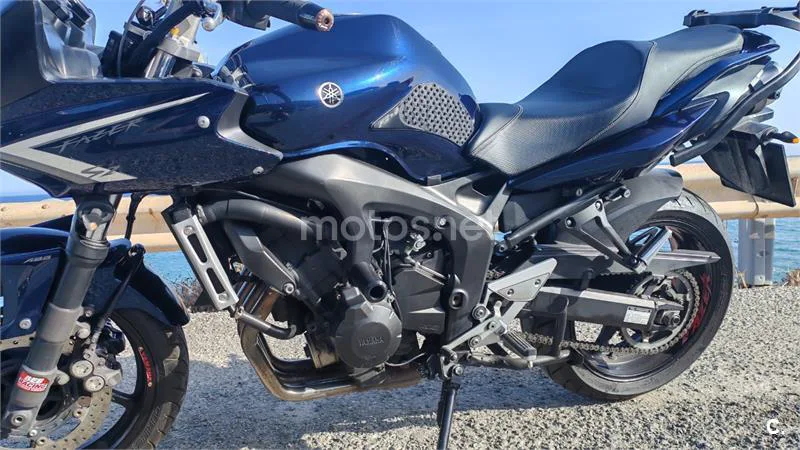 Yamaha FZ6 Fazer S2 - Vista 3
