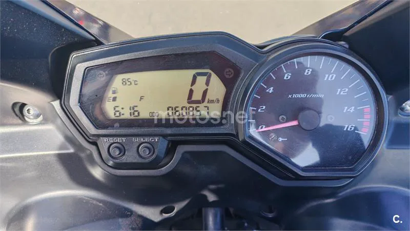 Yamaha FZ6 Fazer S2 - Vista 8