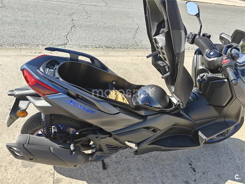 Yamaha XMAX 125 - Vista 10