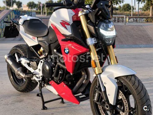 BMW F 900 R - Vista 3