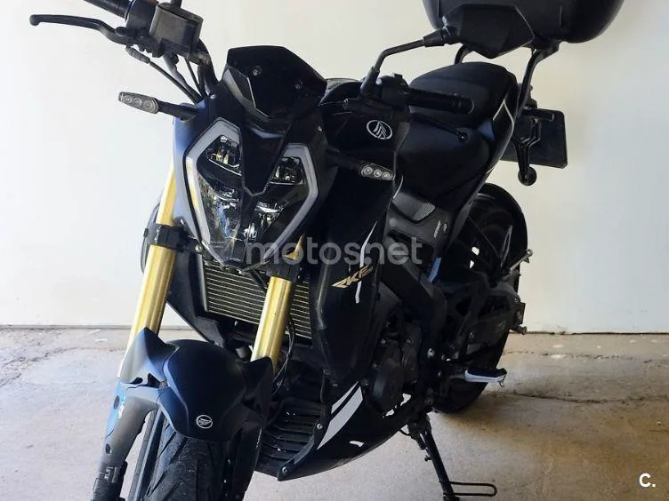 Keeway RKF 125 - Vista 4