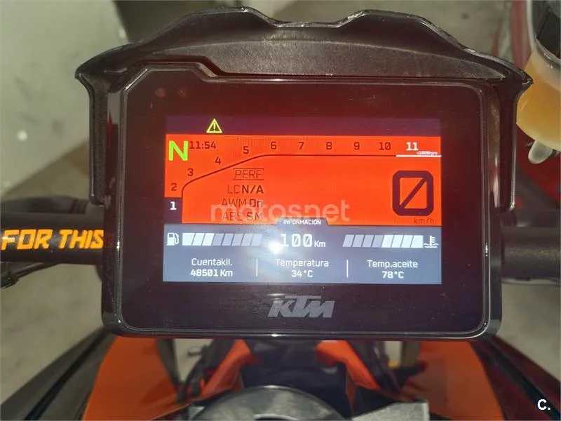 KTM 1290 Super Duke R - Vista 5