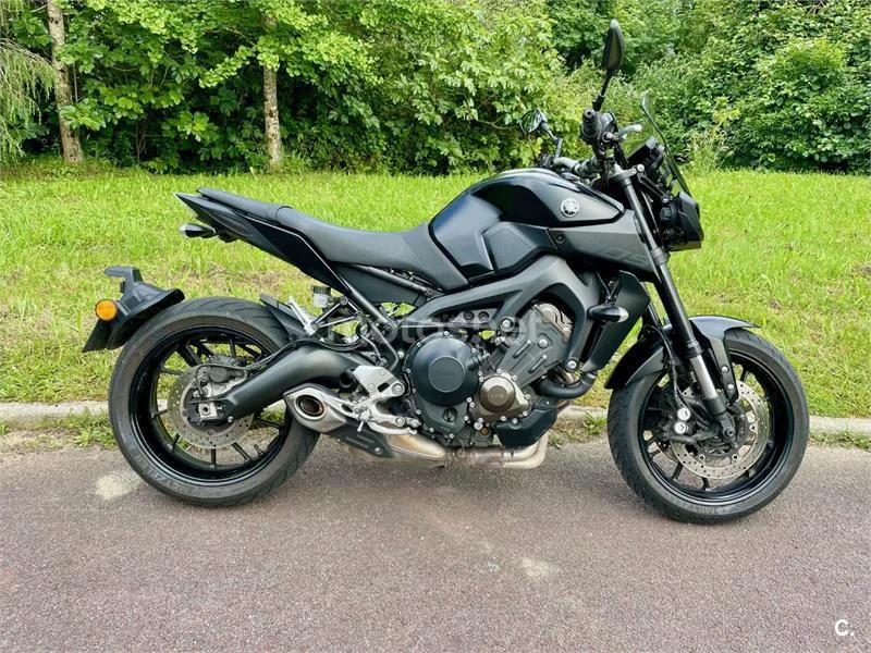 Yamaha MT-09 - Vista 4
