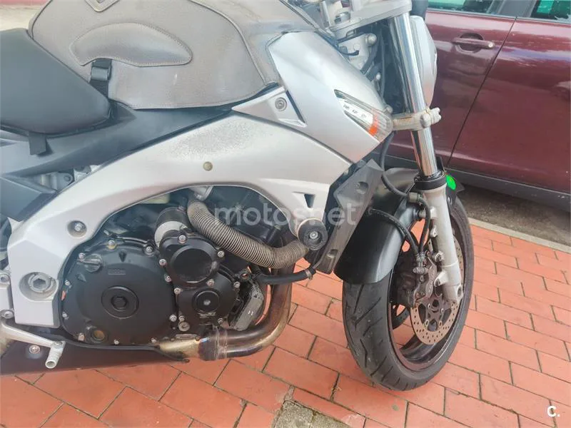 Suzuki GSR600 - Vista 3