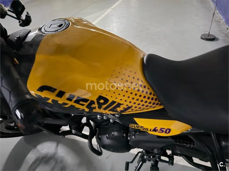 Royal Enfield Guerrilla 450 - Vista 5