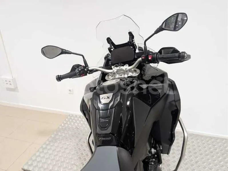 BMW F 900 GS - Vista 13