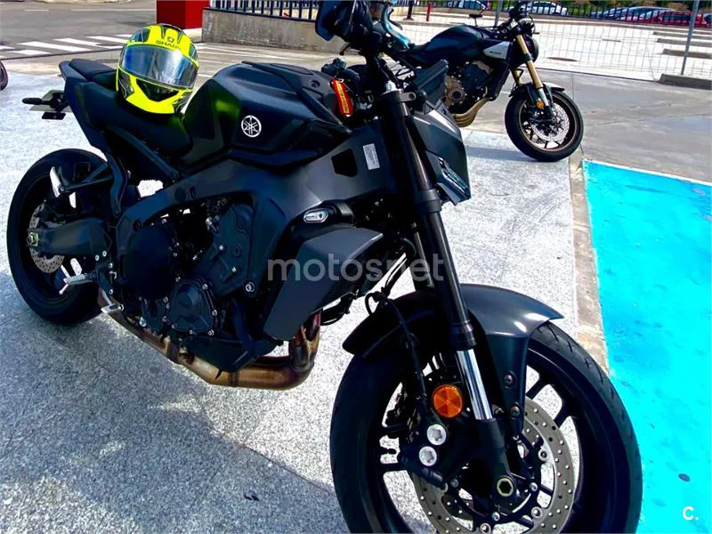 Yamaha MT-09 - Vista 5