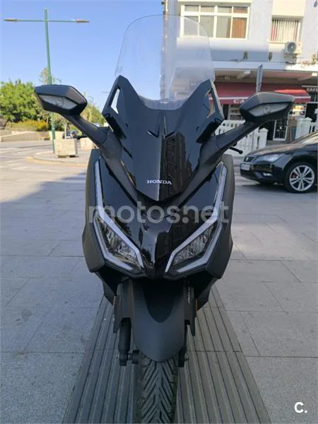 Honda Forza 125 - Vista 11