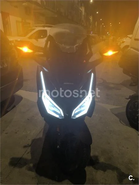 Honda Forza 125 - Vista 12