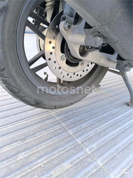 Honda Forza 125 - Vista 14