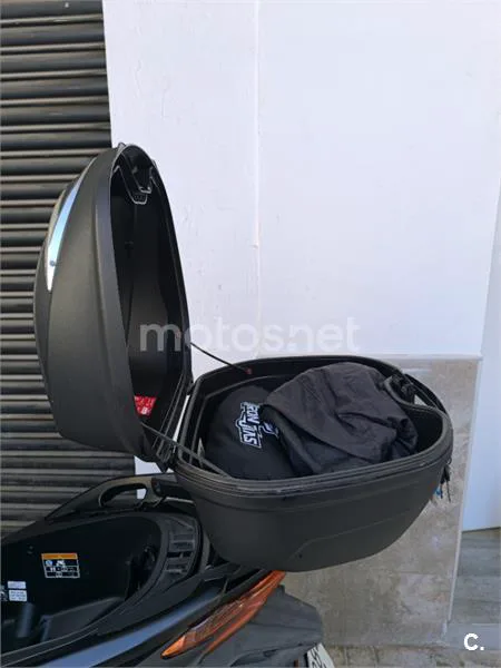 Honda Forza 125 - Vista 16
