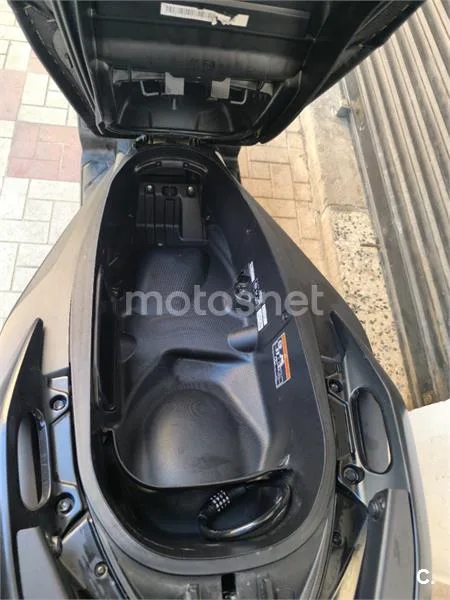 Honda Forza 125 - Vista 5