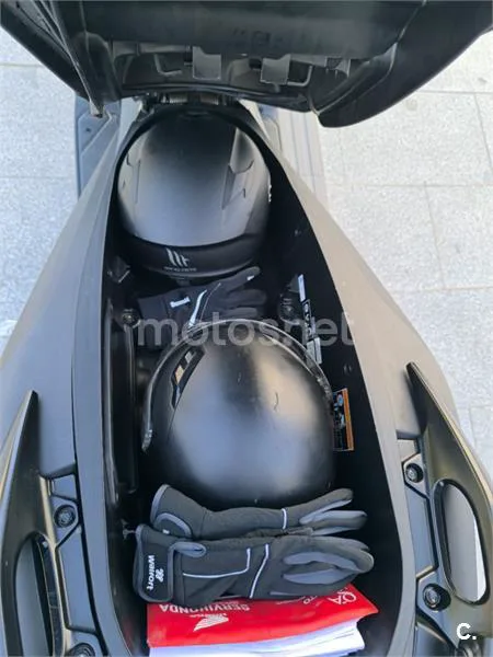 Honda Forza 125 - Vista 7