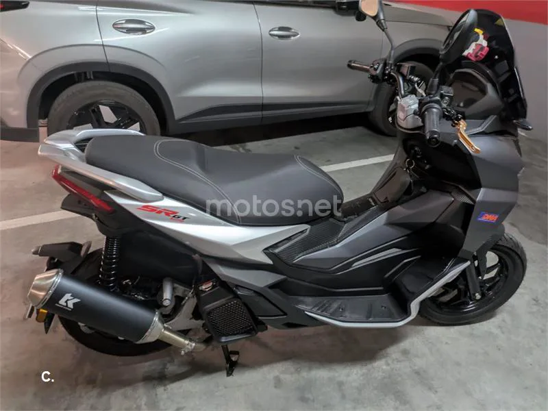 Aprilia SR GT 125 - Vista 5
