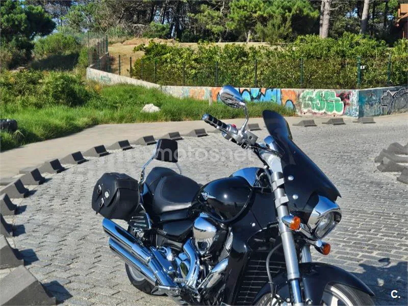 Suzuki Intruder M1800R - Vista 4