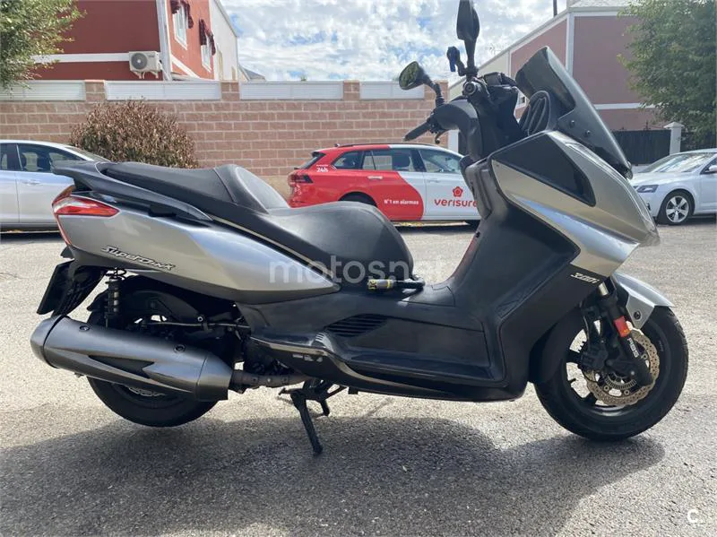 Kymco Super Dink 300 - Vista 3