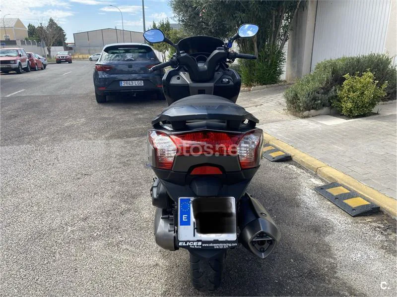 Kymco Super Dink 300 - Vista 5