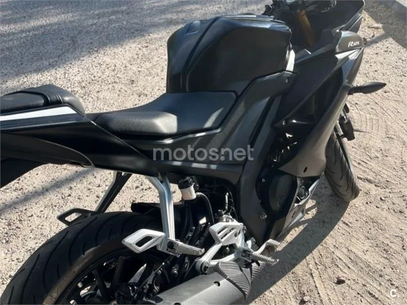 Yamaha YZF-R125 - Vista 3