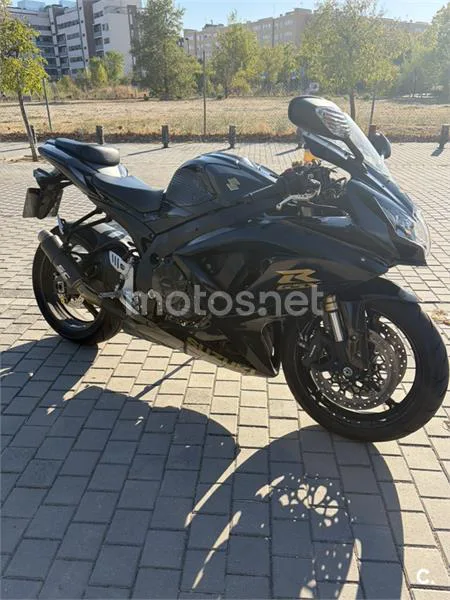 Suzuki GSX-R600 - Vista 3