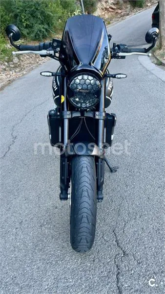 Triumph Trident 660 - Vista 4