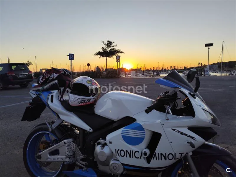 Honda CBR600RR - Vista 3