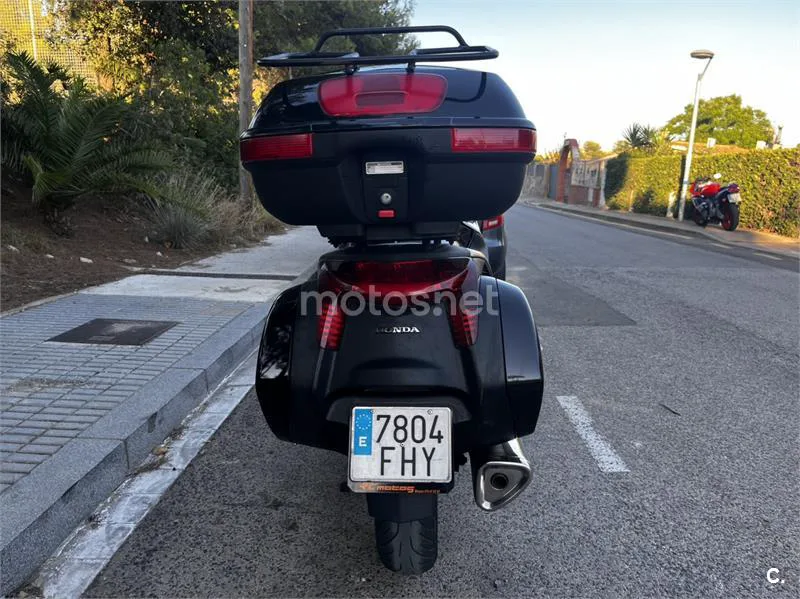 Honda NT700V Deauville - Vista 4