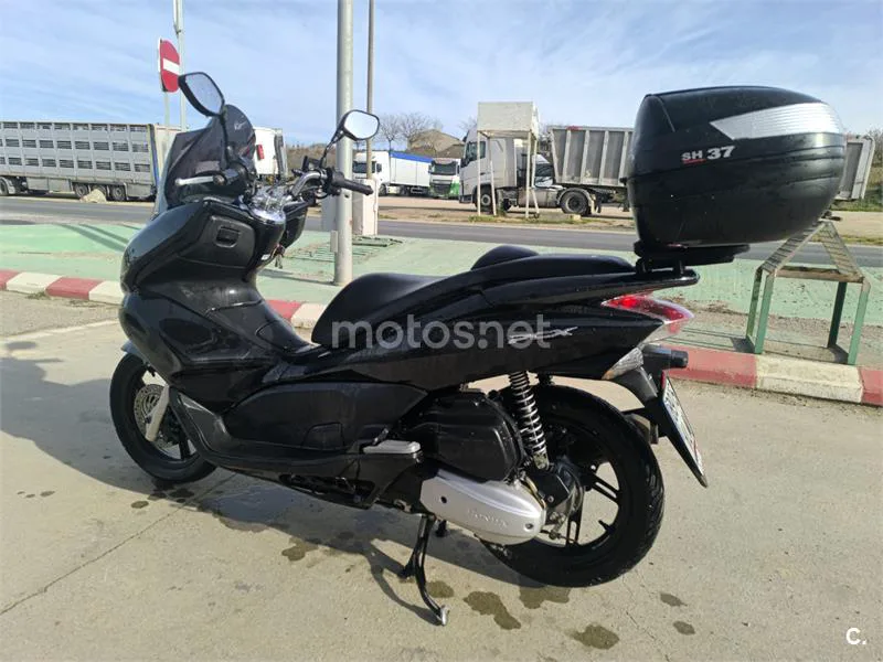 Honda PCX125 - Vista 4