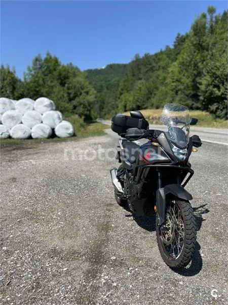 Honda XL750 Transalp - Vista 5