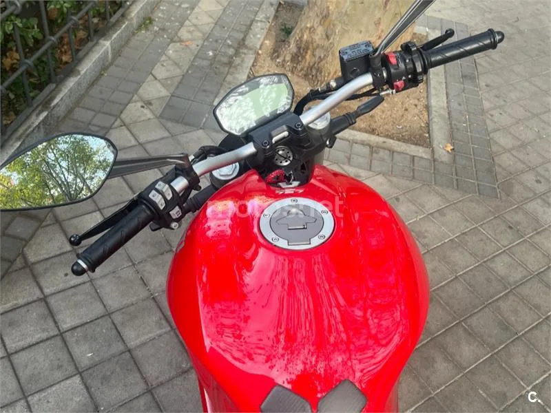 Ducati Monster 797 - Vista 4