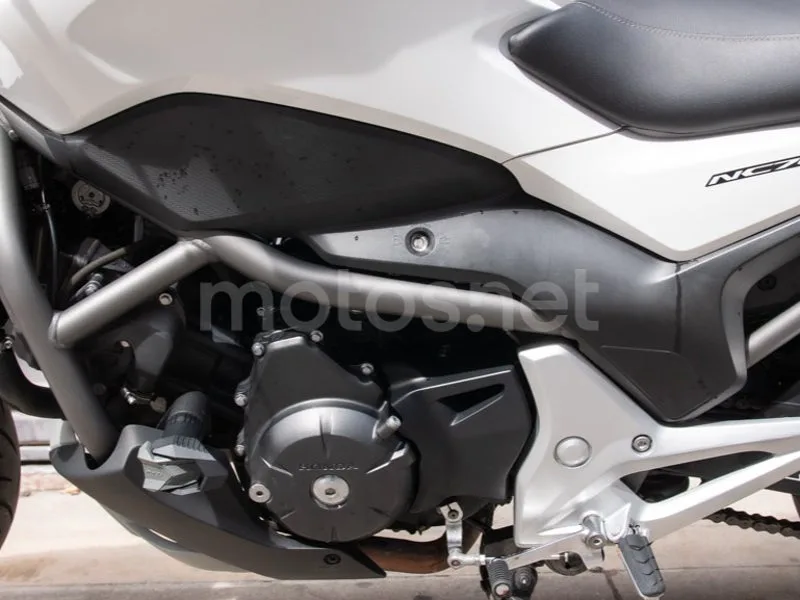 Honda NC700S - Vista 17