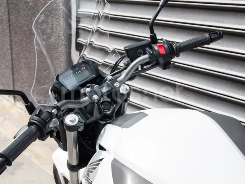 Honda NC700S - Vista 19