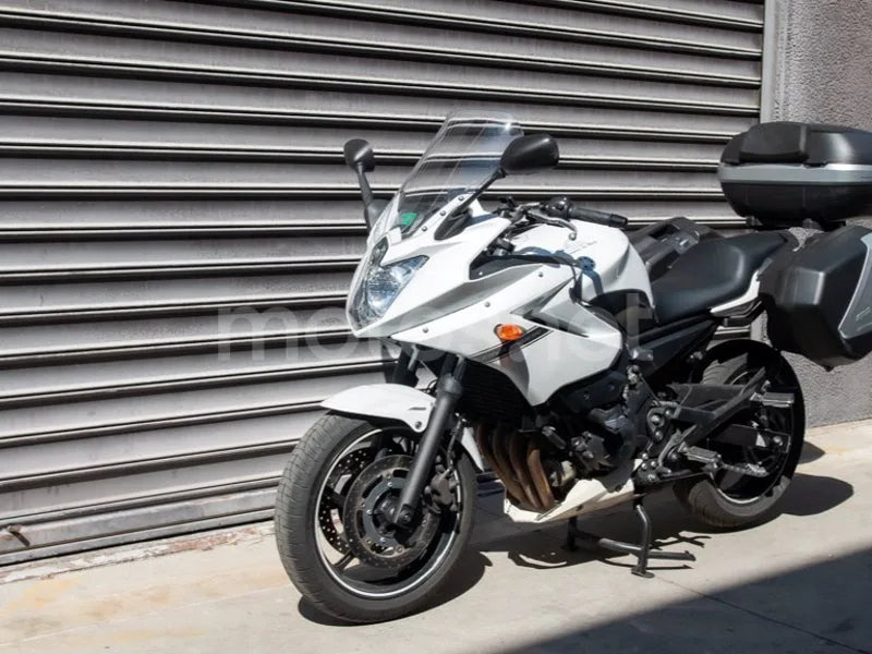 Yamaha XJ6 Diversion S - Vista 14