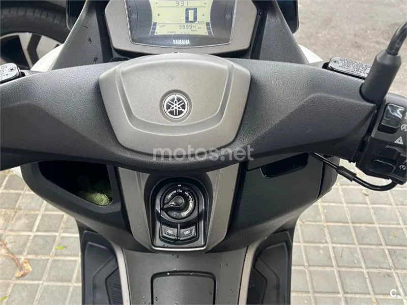 Yamaha NMAX - Vista 14