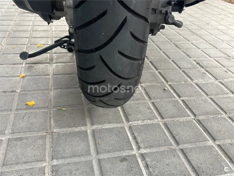 Yamaha NMAX - Vista 7