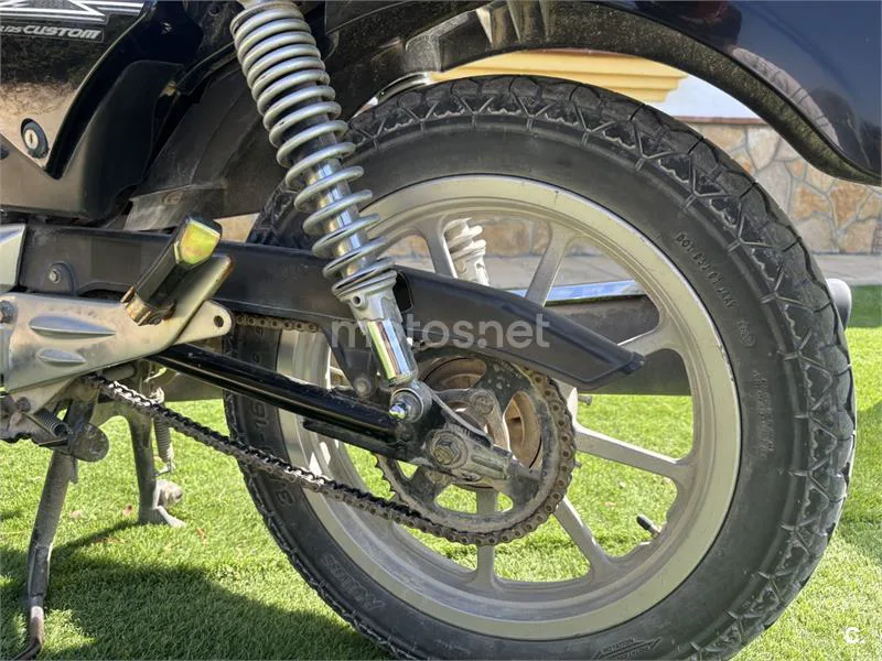 Yamaha YBR125 - Vista 5