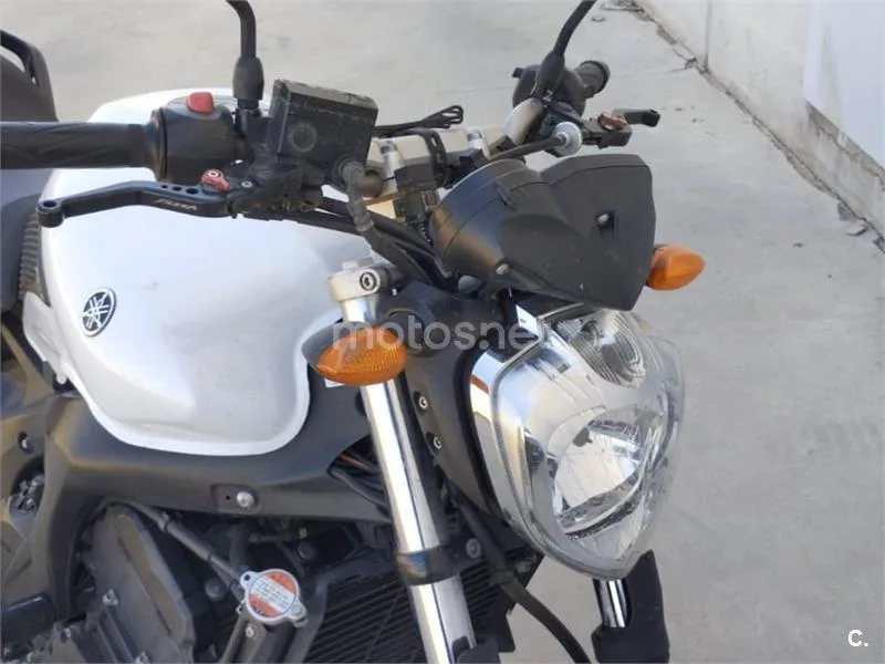 Yamaha FZ6 Fazer S2 - Vista 5