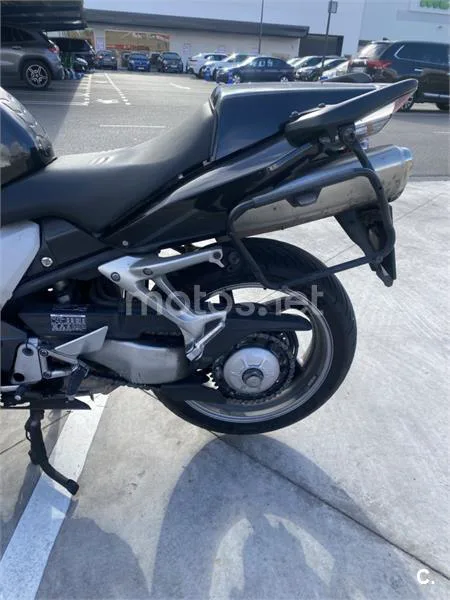 Honda VFR800F 3600 € 2009 Madrid - 2