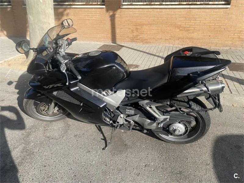Honda VFR800F - Vista 9