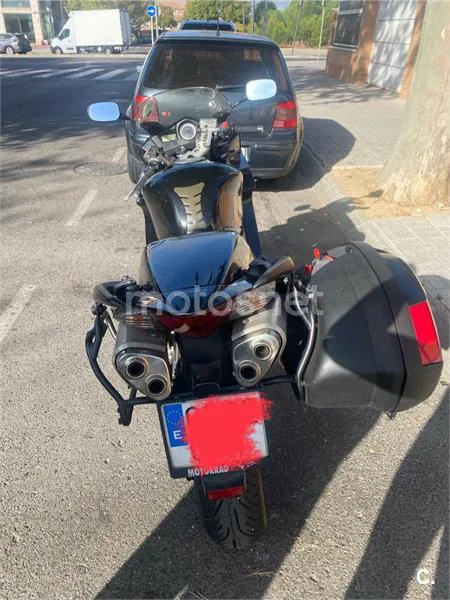Honda VFR800F - Vista 10