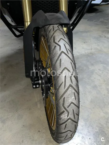 Voge 900DSX - Vista 14