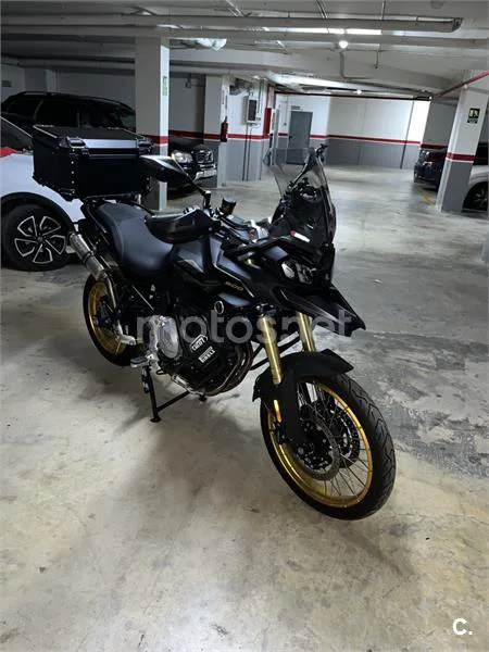 Voge 900DSX - Vista 10