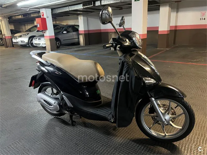 Piaggio Liberty 125 - Vista 3