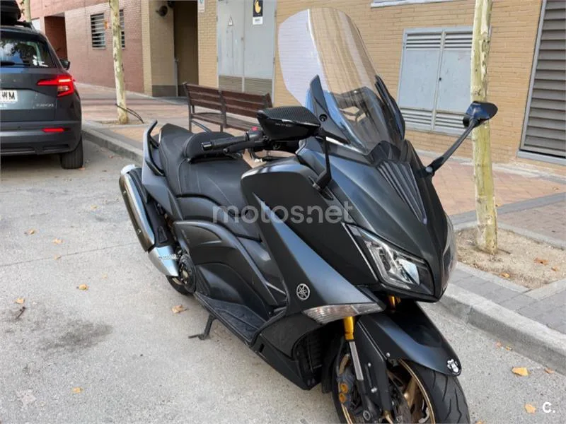 Yamaha TMAX 530 - Vista 3