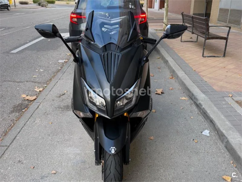 Yamaha TMAX 530 - Vista 6