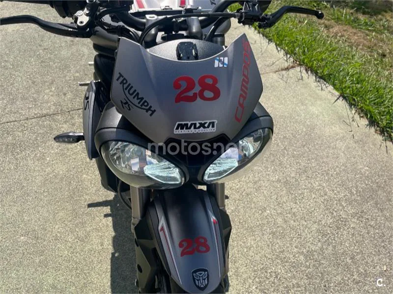 Triumph Street Triple - Vista 4