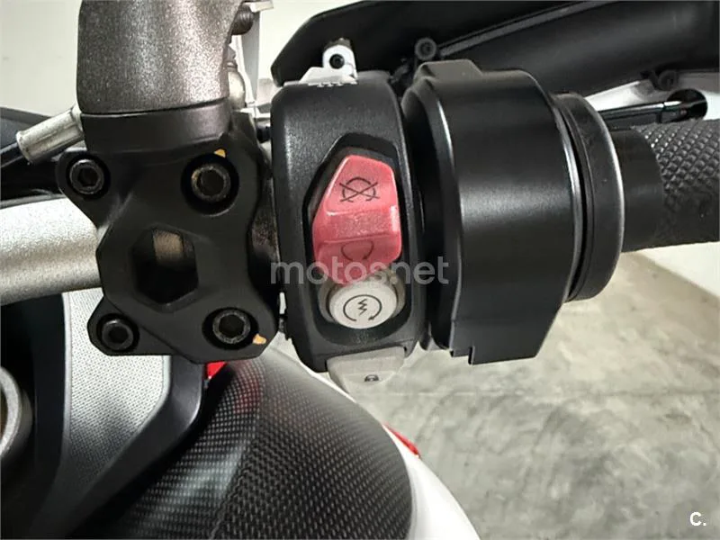Ducati Multistrada - Vista 13