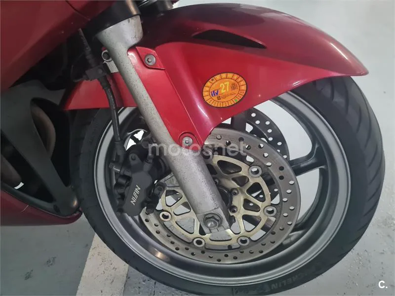 Honda VFR800F - Vista 8