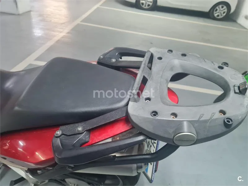 Honda VFR800F - Vista 10