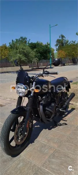 Royal Enfield Interceptor 650 - Vista 4