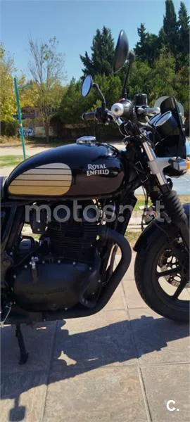 Royal Enfield Interceptor 650 - Vista 6